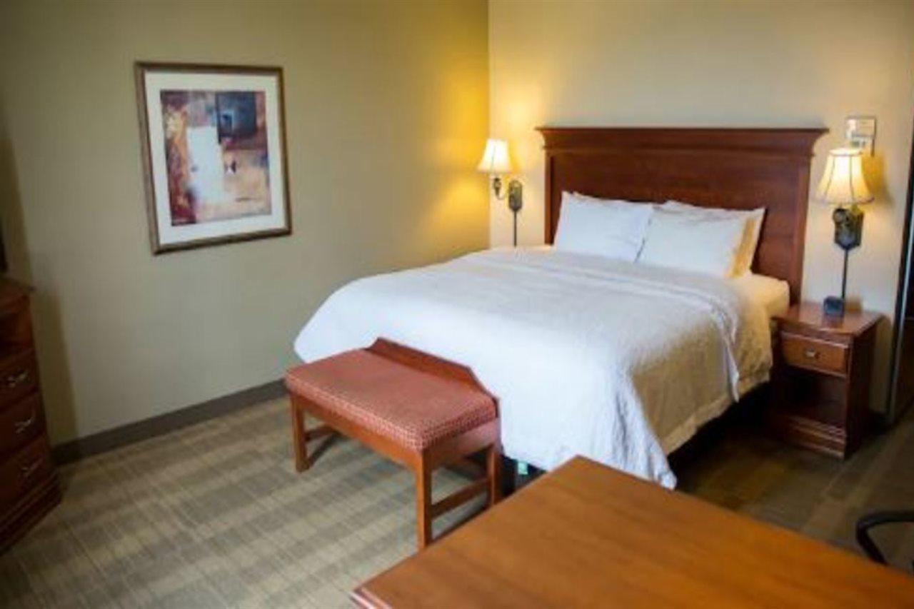 Hampton Inn & Suites Grenada Eksteriør bilde