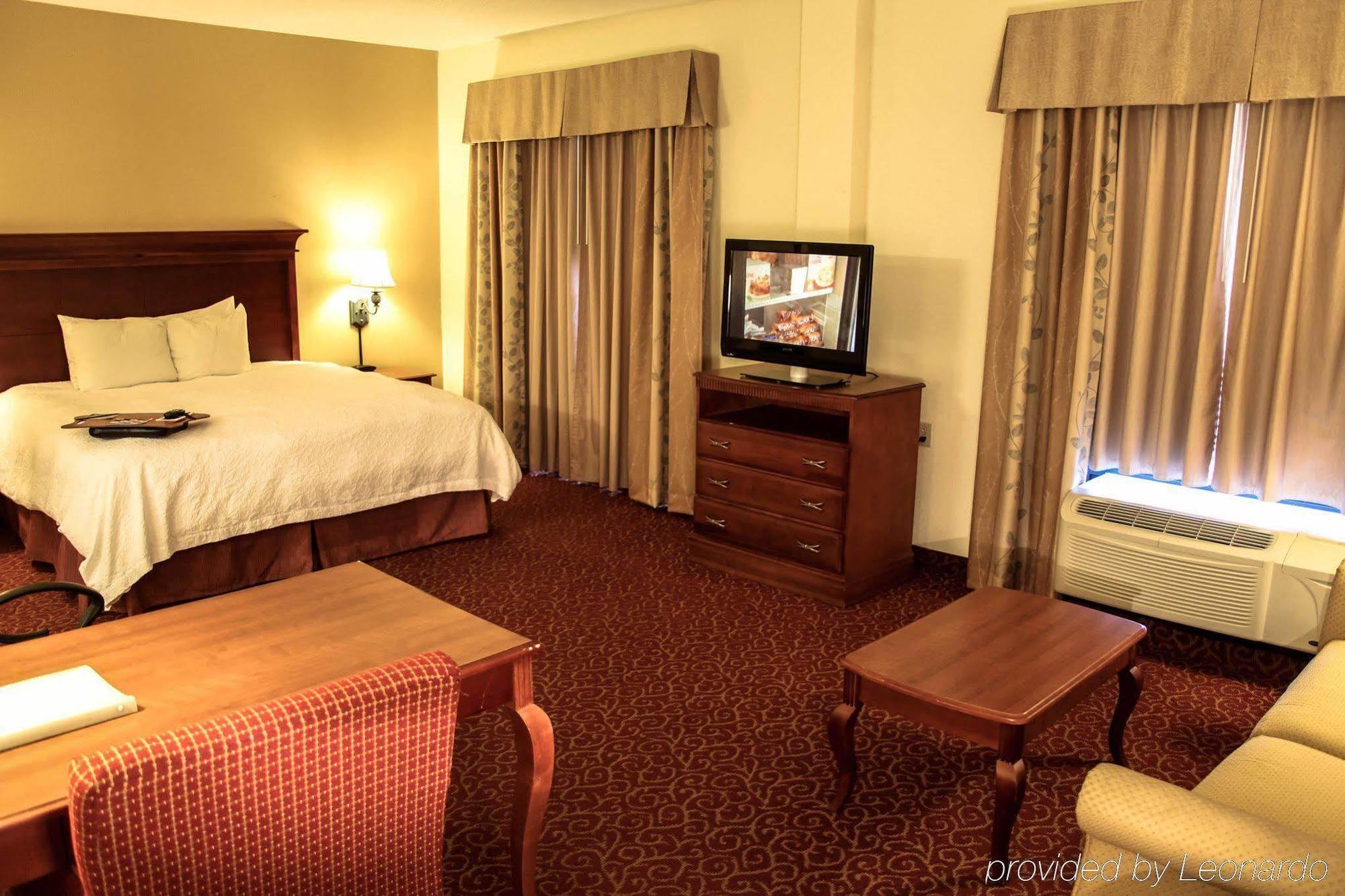 Hampton Inn & Suites Grenada Eksteriør bilde